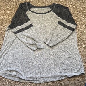 Stylish Gray and Black Long Sleeve Women's Top